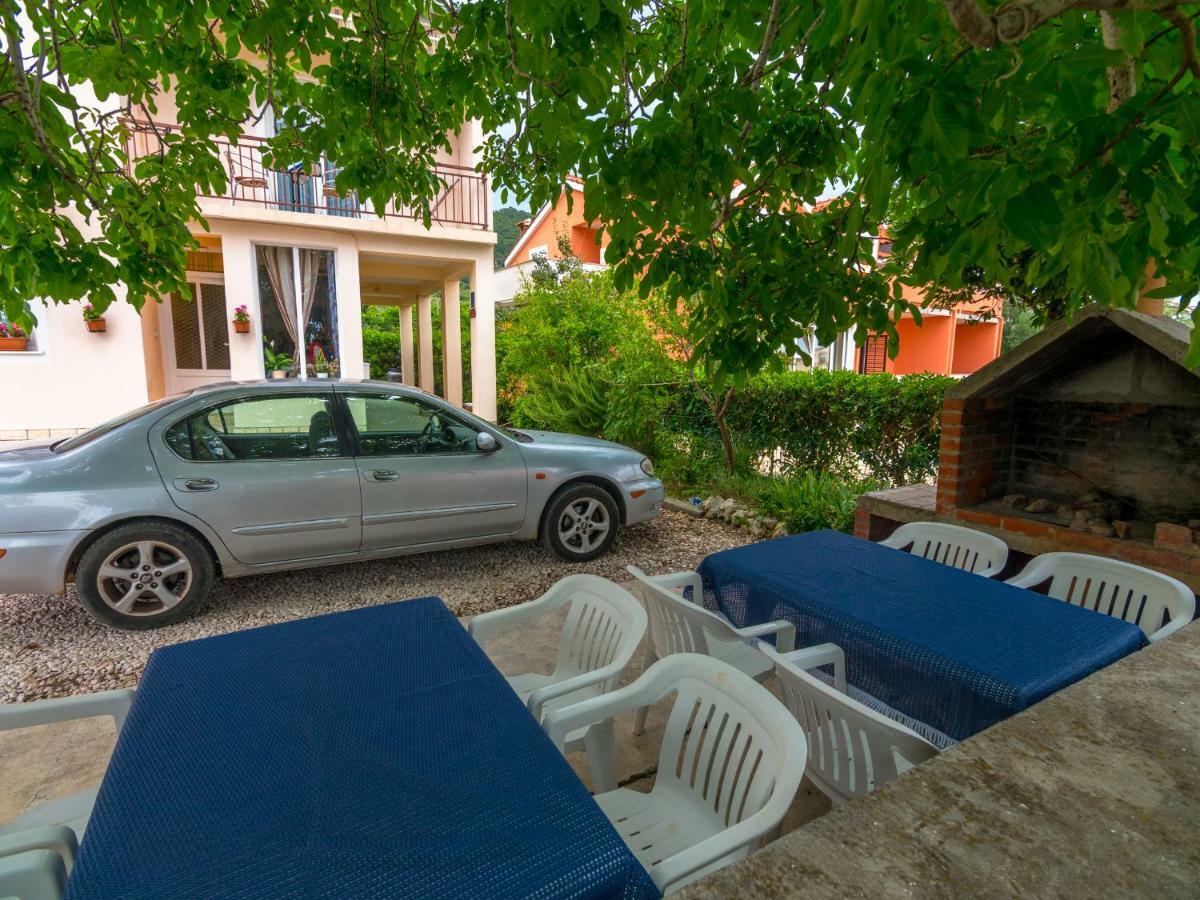689 Banjol Apartment Exterior photo